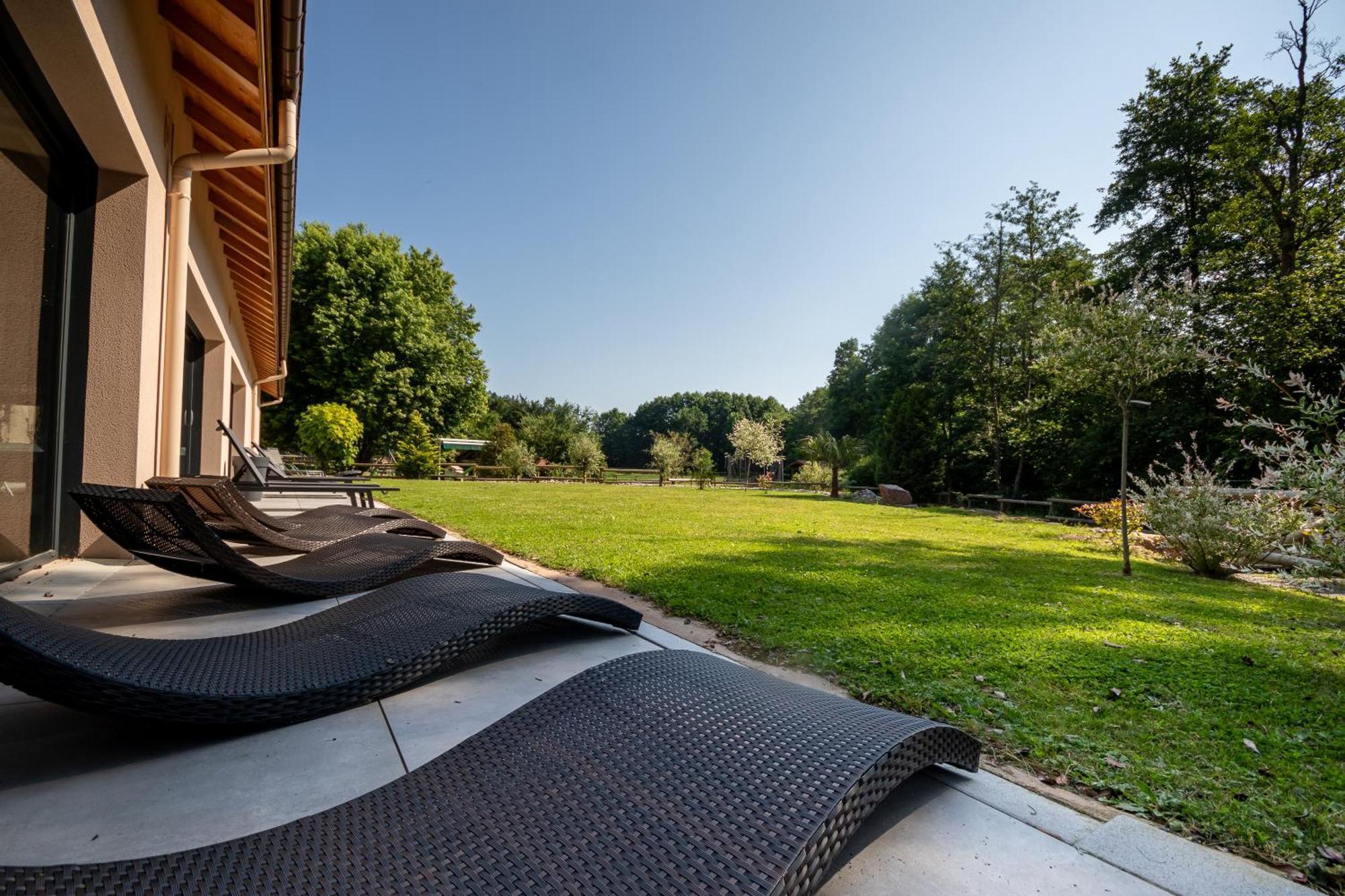 Logis Hotel Le Regal & Spa 생디에데보주 외부 사진