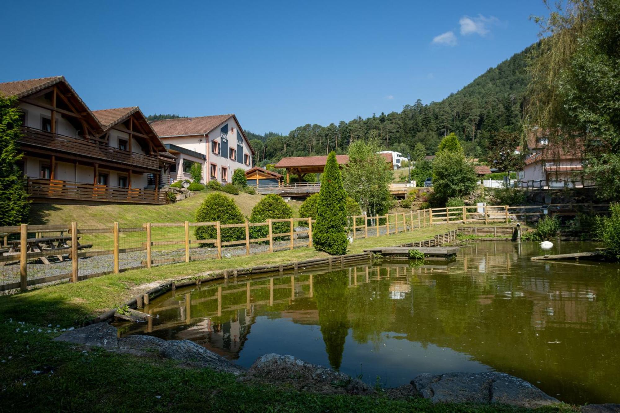 Logis Hotel Le Regal & Spa 생디에데보주 외부 사진